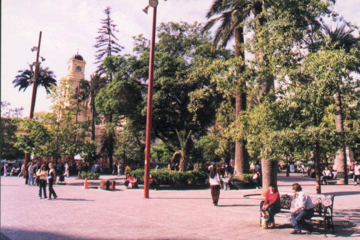 santiago_plazadearmas.jpg