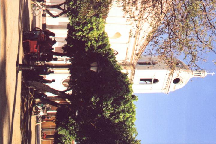 granada_cathedral_icecream.jpg